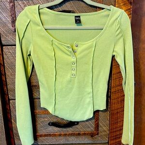 Bright Green Women’s Long Sleeve Medium